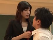 Japanische Lehrerin Gezwungene Schüler