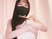 Азиатские тощие маски Девушка дразнящая